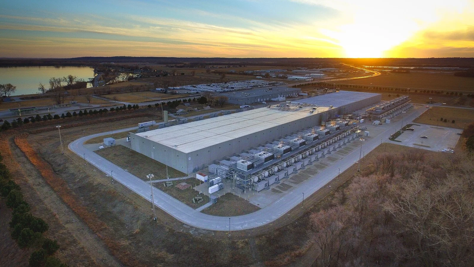 Aerial view of the Google data center in Council Bluffs, Iowa; Google TPU capacity is the largest part of Anthropic's $637bn compute commitments