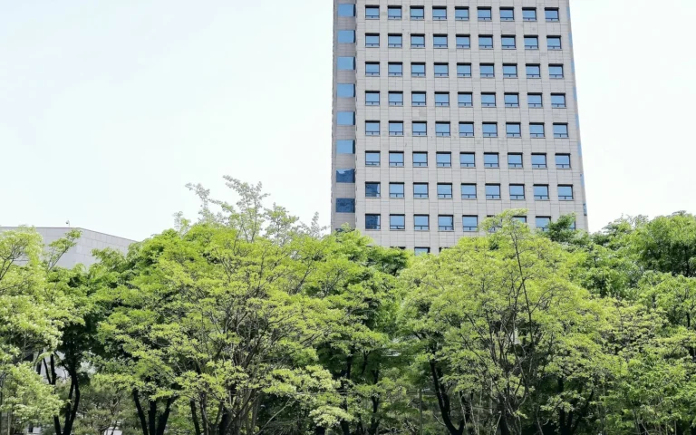 Korea Exchange building on Yeouinaru-ro in Yeouido, Seoul, home of the KOSPI
