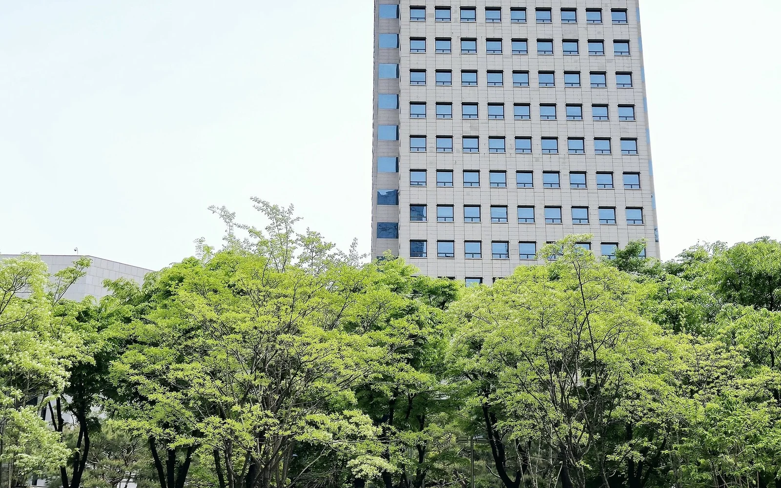 Korea Exchange building on Yeouinaru-ro in Yeouido, Seoul, home of the KOSPI